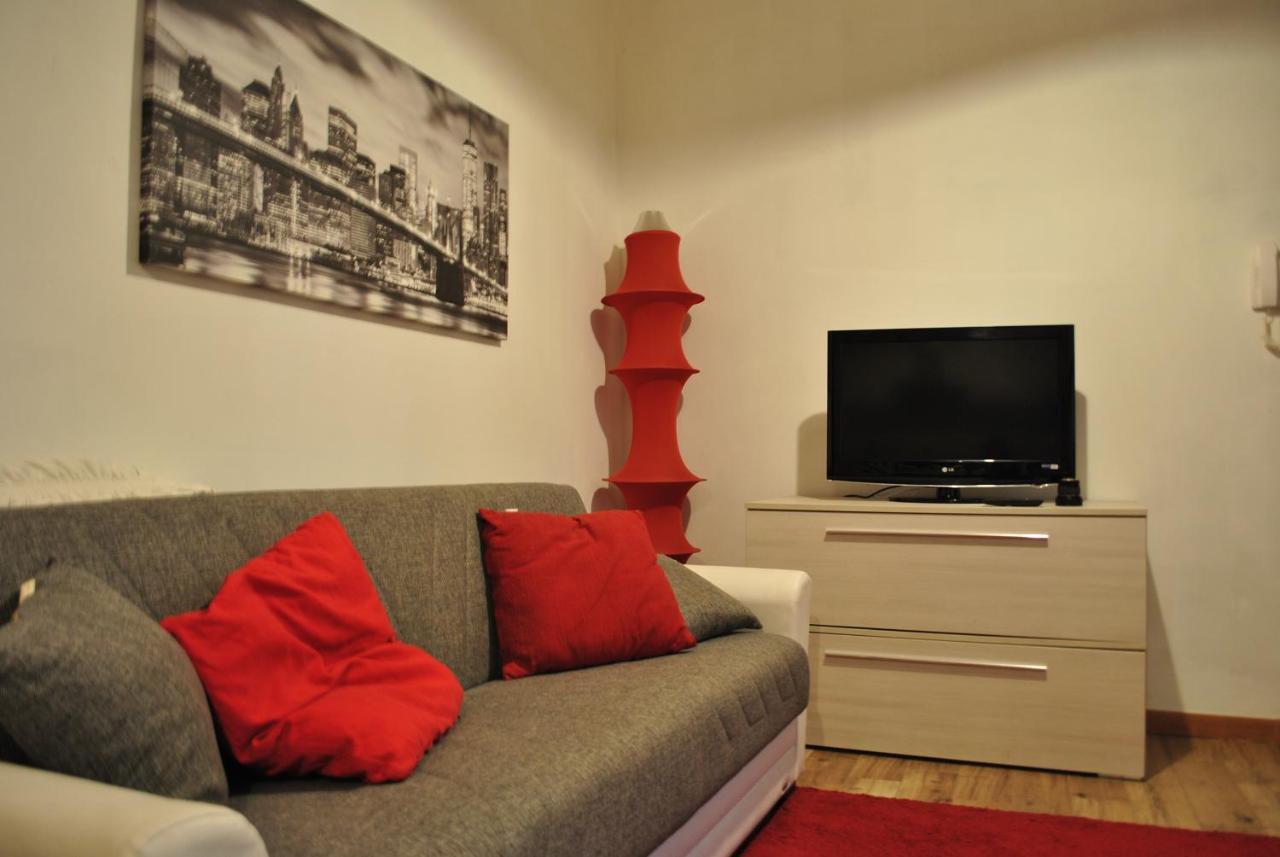 La Casa Gentile - Rossa - Appartamento Intero Garbagnate Milanese Dış mekan fotoğraf